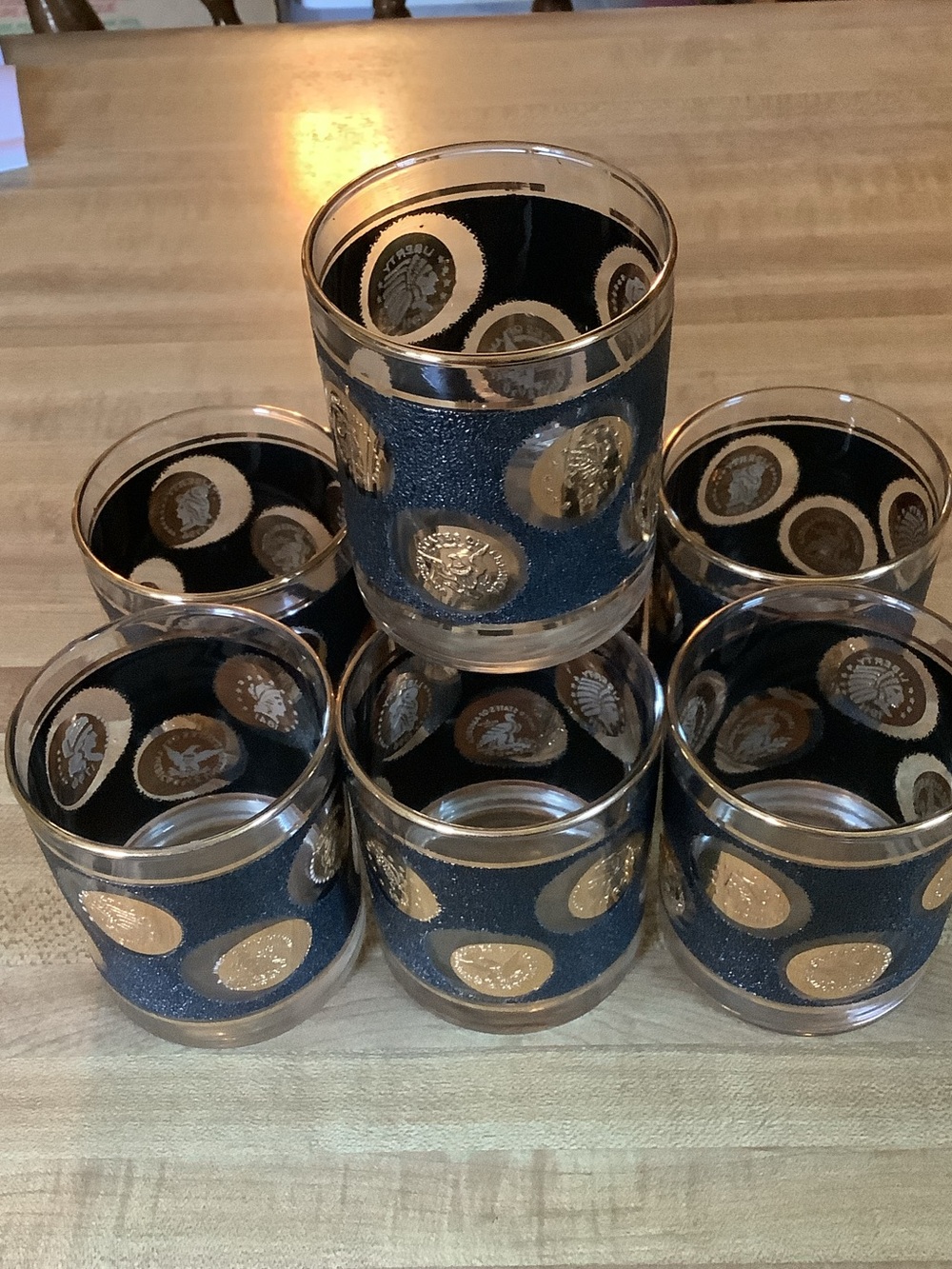 Libbey Vintage Black and Gold Textured Coin-Accent Glass Tumbler Set